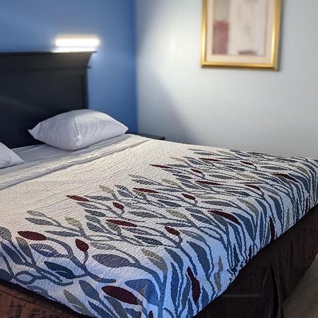 Budget Inn Alexandria Bagian luar foto