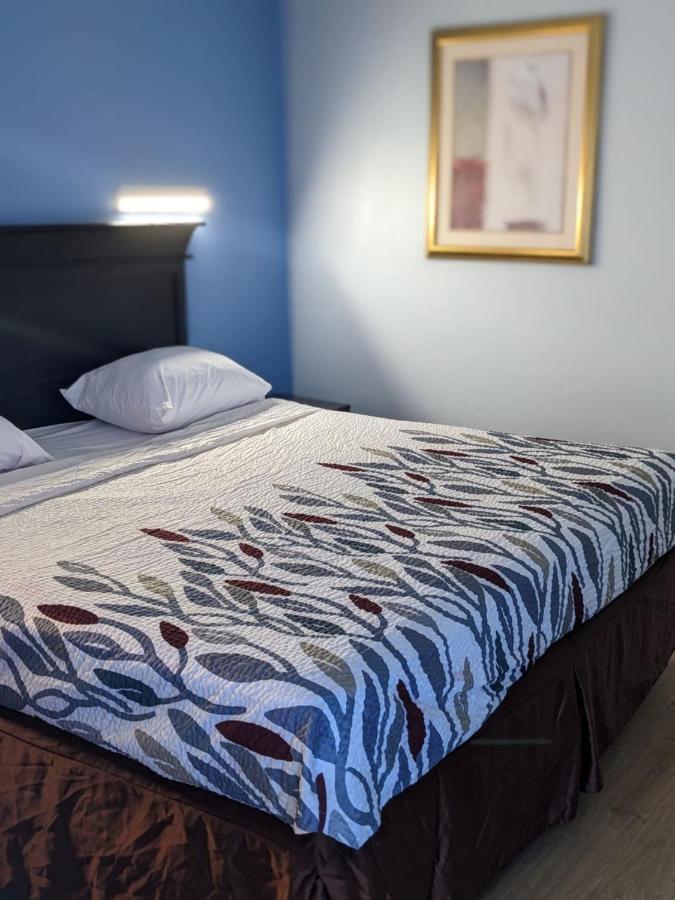 Budget Inn Alexandria Bagian luar foto